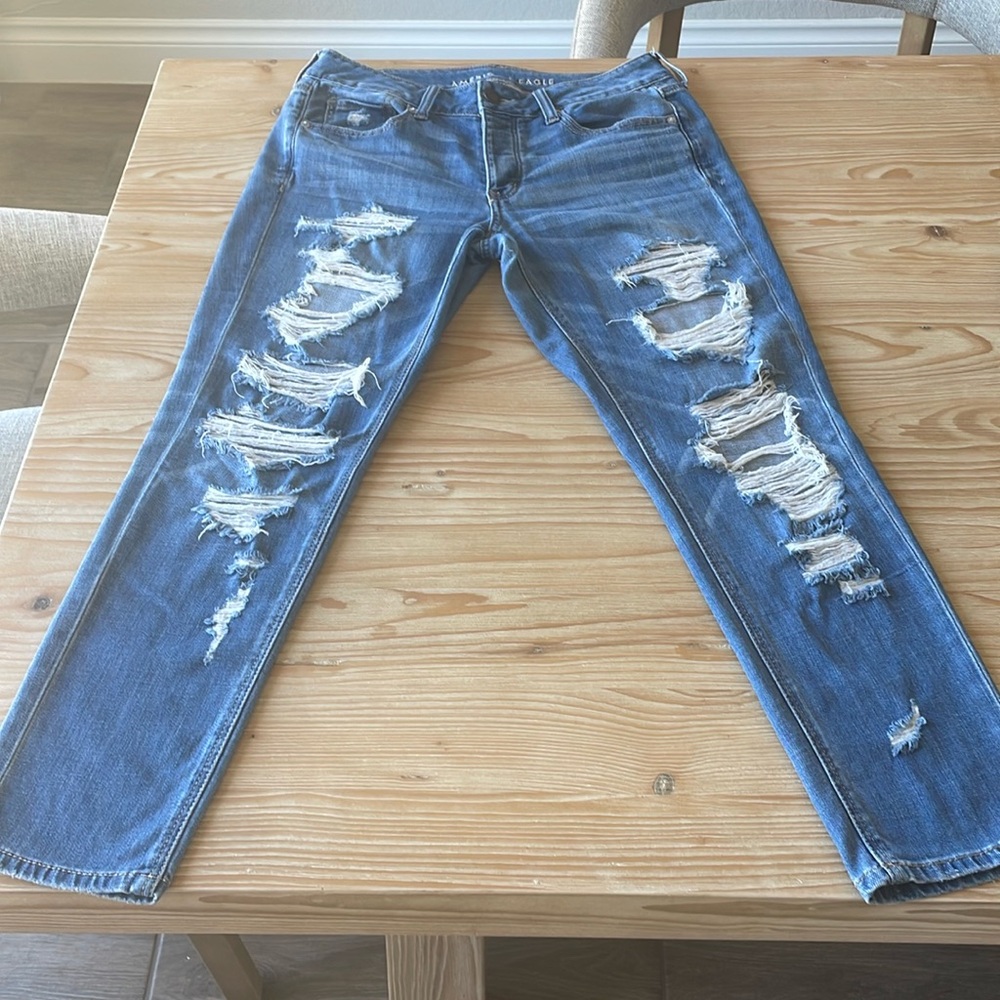 American Eagle Outfitters Distressed Boyfriend Jeans - Blue